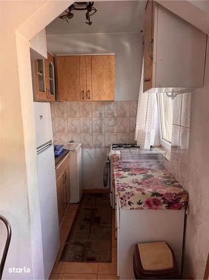 Apartament cu 3 camere semidecomandat, mobilat în Șagului