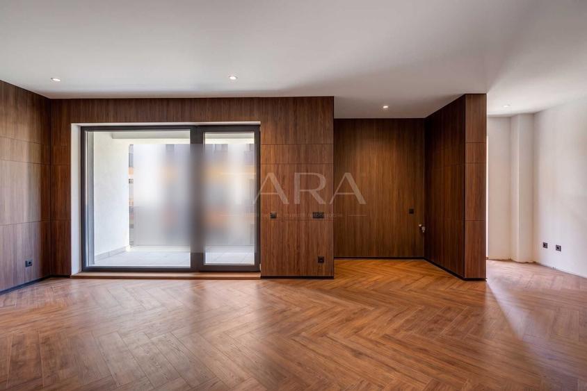 Apartament cu 2 camere semidecomandat în Mărăști