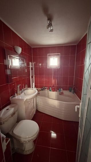 Apartament cu 2 camere decomandat în C5