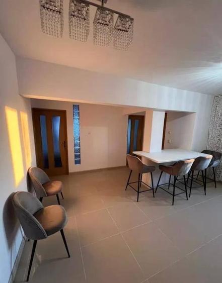Apartament cu 4 camere, mobilat în Mărăști