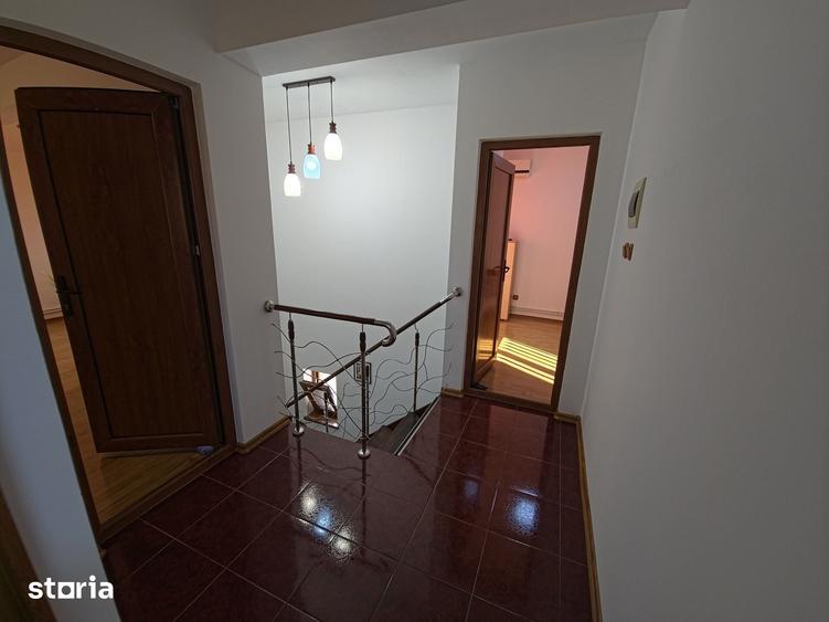 Casă cu 3 camere cu Teren 200 Mp în Cumpăna