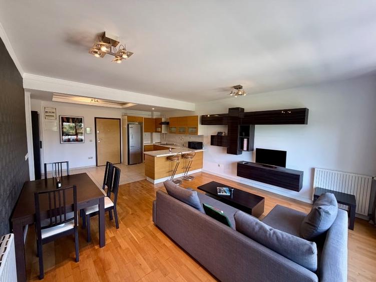 Apartament cu 2 camere decomandat, mobilat în Lacul Tei