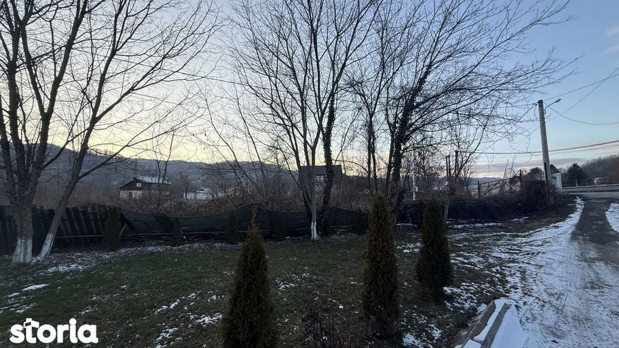 Teren de 10834 mp, în Dumbrăvești