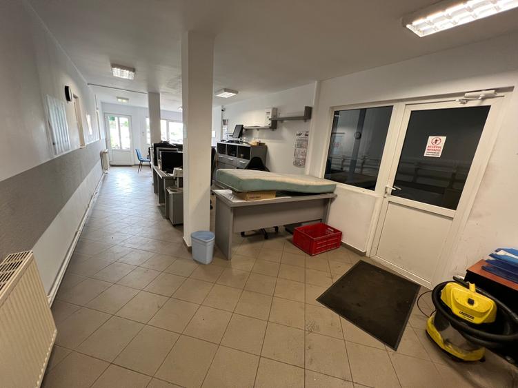 Birou, de 30 mp, în Industrial Vest
