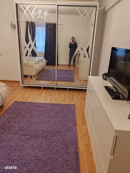Apartament cu 3 camere decomandat în Doamna Ghica