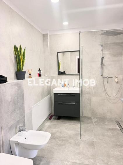 Casă cu 4 camere cu Teren 200 Mp în Corbeanca