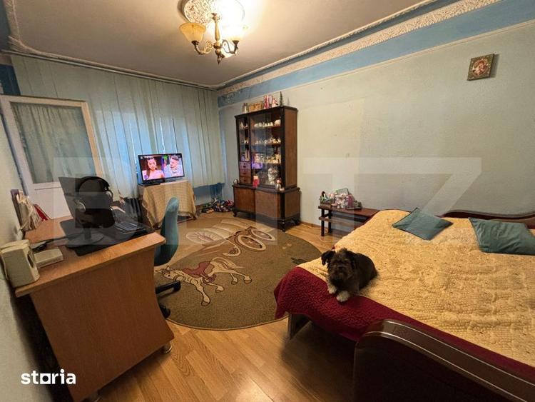 Apartament cu 3 camere decomandat, mobilat în Dacia