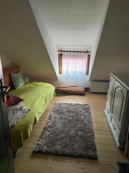 Casă cu 3 camere în Central
