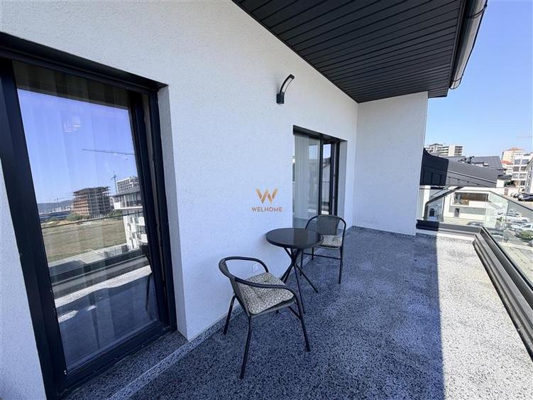 Apartament cu 3 camere decomandat în Exterior Sud