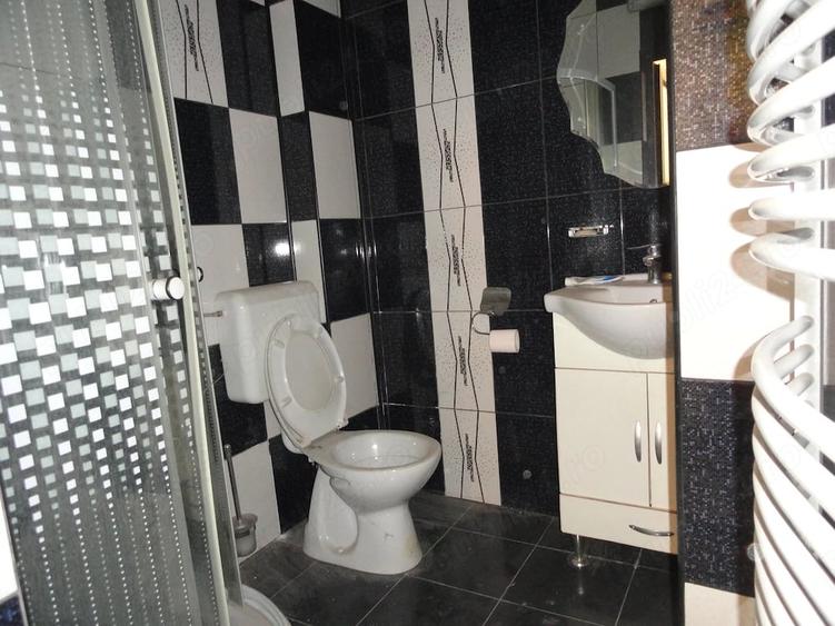 Spațiu comercial, de 70 mp, în Central