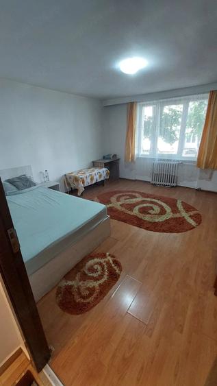 Garsonieră decomandată în Burdujeni