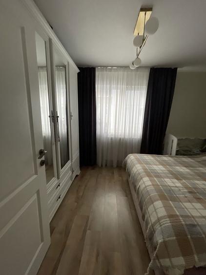 Vand apartament cu 2 camere situat pe Strada 2 Graniceri - 1