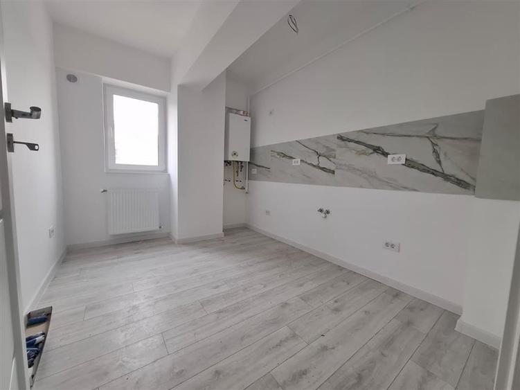 Apartament 1 camera de vanzare in Iasi, Galata, 45,12 mp, baie cu geam - 8