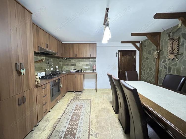 Casa P+1 din BCA ideala pentru o familie antreprenoare Pecineaga - 11