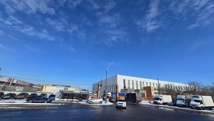 TITAN-FAUR, teren+constructii industriale, hale productie, acces TIR - 1