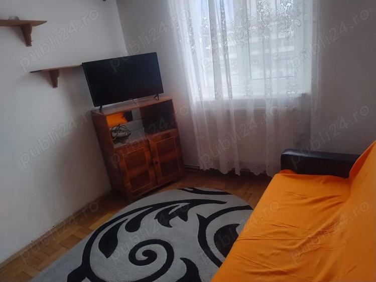 Inchiriez Vand garsoniera in Deva, Dacia-etaj 2. - 5