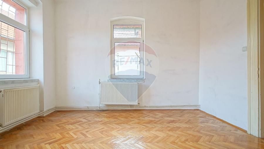 Casa de renovat de vanzare, Str. Dealu Cetatii, Comision 0% - 20