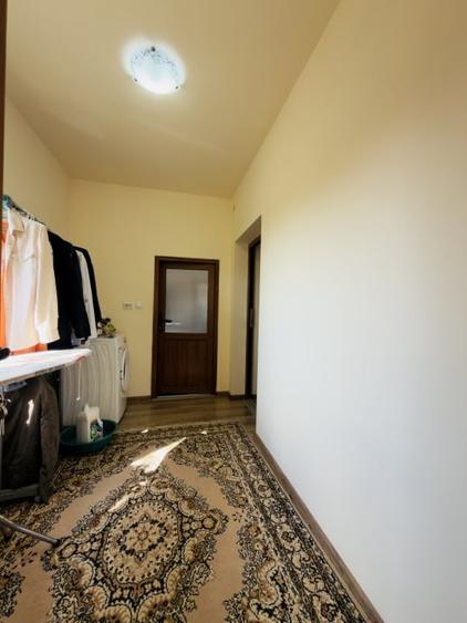 Casa individuala 2 camere, 933mp teren in Utvin - 8