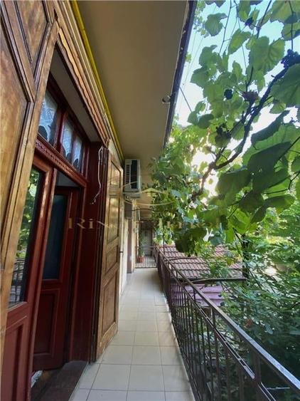 Apartament cu 3 camere de inchiriat zona Badea Cartan | Etaj 1 - 18