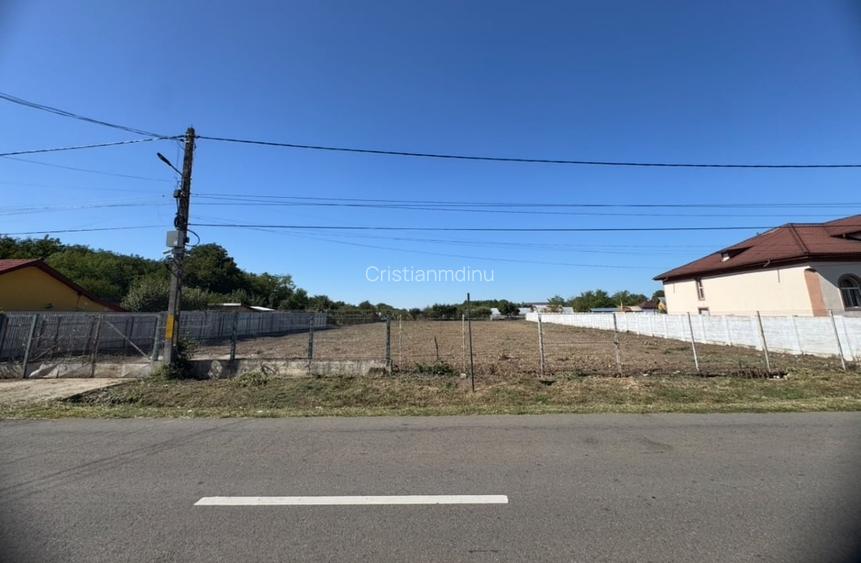 Teren intravilan la 2 km de A3 Teren intravilan la 2 km de A3