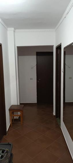 Apartament cu 3 camere, central - 3