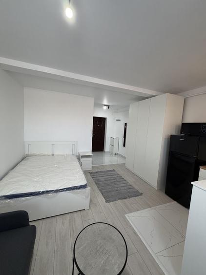 Garsonieră spațioasă de închiriat Eroii Revoluției - 3