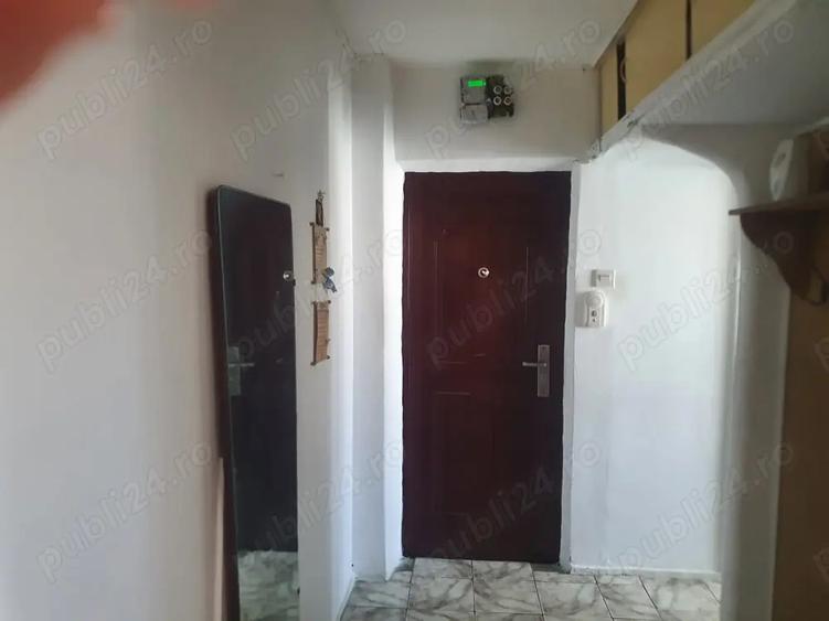 Vand apartament 2 camere , zona J-uri Craiovei - 6