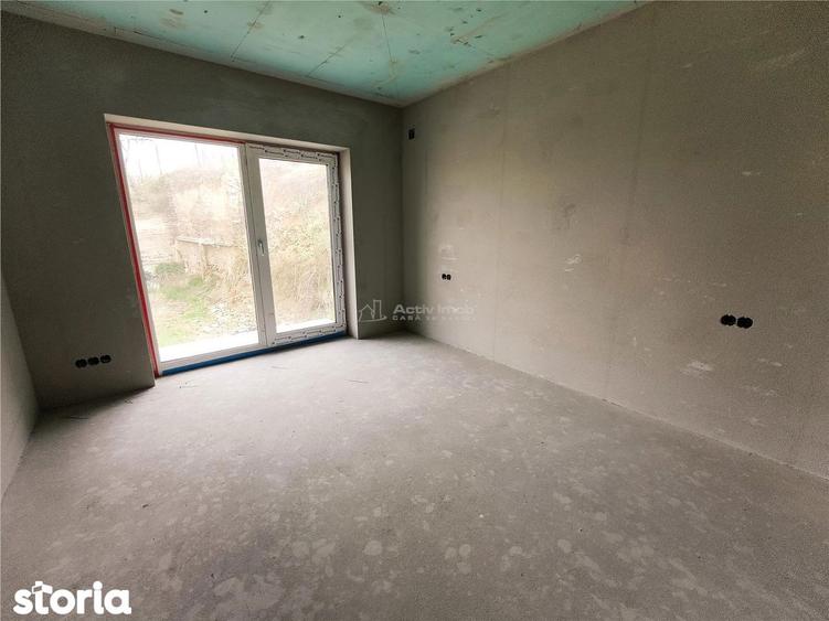 Casa moderna noua de vanzare in Sadu - 3