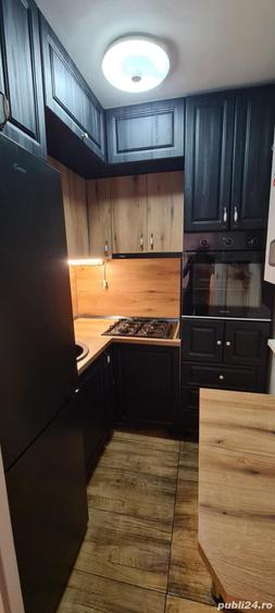 Proprietar, inchiriez apartament 2 camere Resita. - 1