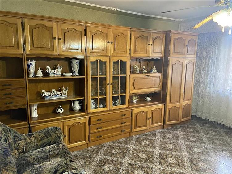 Apartament 3 camere , zona b-dul Brailei - hipermarket Kaufland , parter , liber - 2