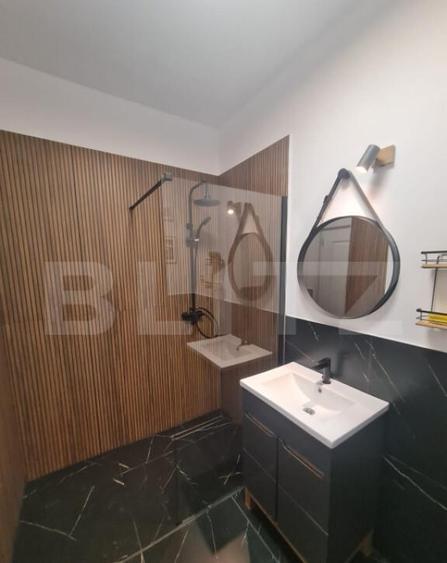Apartament semidecomandat, lift, parcare subterana, zona Ero - 10