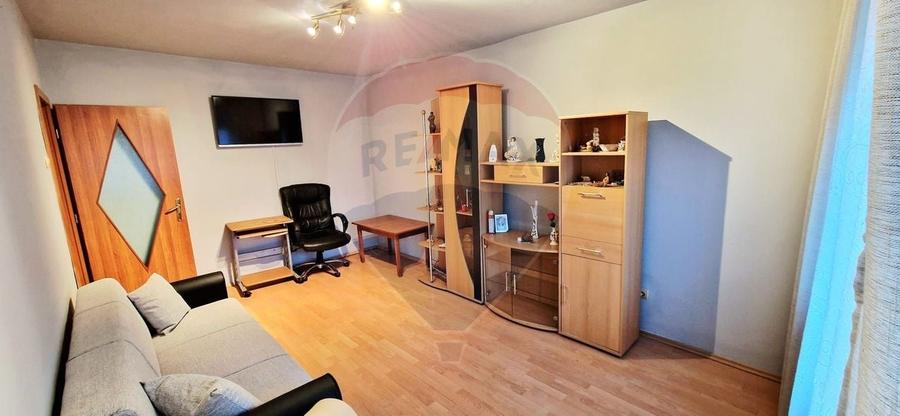 Apartament cu 3 camere de închiriat în zona Aurel Vlaicu - 11