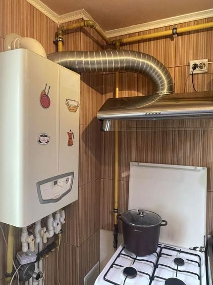 De vanzare apartament 3 camere - 3