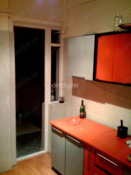 Vand Apartament Calea Victoriei (Pizza Hut)