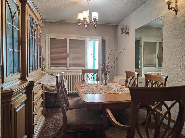 Piata Romana - Magheru - bloc 1981 - 5