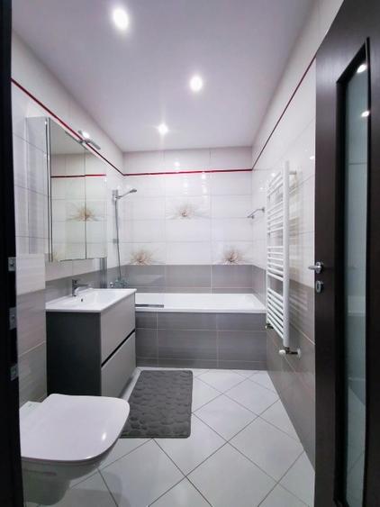 Urban Coresi - apartament 2 camere decomandat - loc de parcare - Mall Coresi - 3