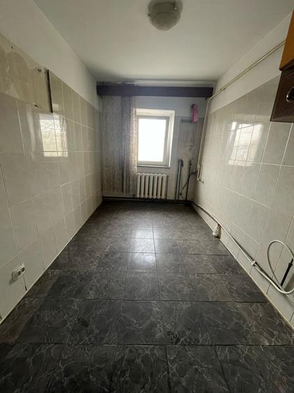Apartament trei camere - Zona Poliție Gară - 74 mp - 3