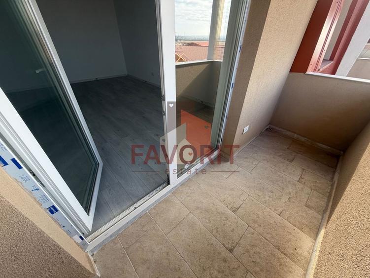 Decomandat. Disponibil imediat. Strada asfaltata - 4