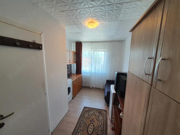 Garsoniera mobilata, renovata, 10 mp Targu Jiu, Aleea Nicolae Titulescu - 2