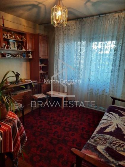 Apartament 2 camere, 53 mp, balcon, necesita renovare, zona Marasti