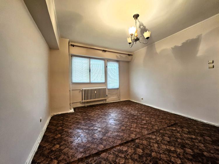 Vanzare apartament 3 camere Militari / Gorjului, stradal, vedere deosebita - 2