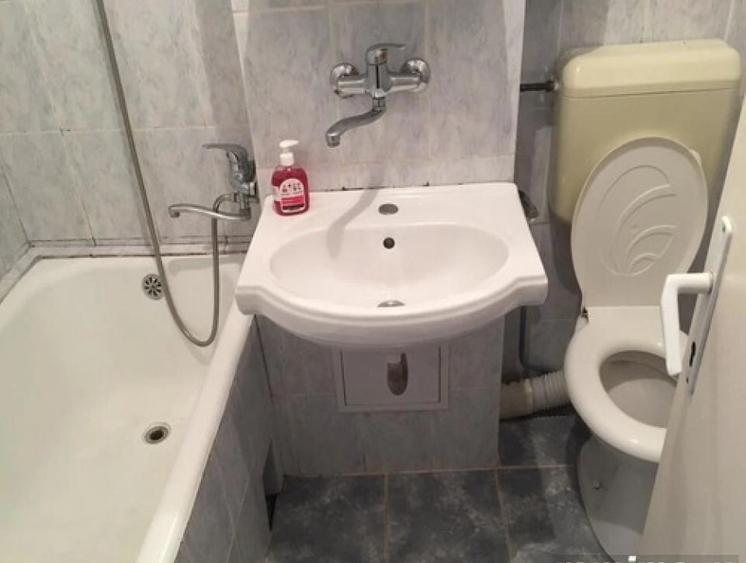 1 camera situat in zona Lipovei - 3