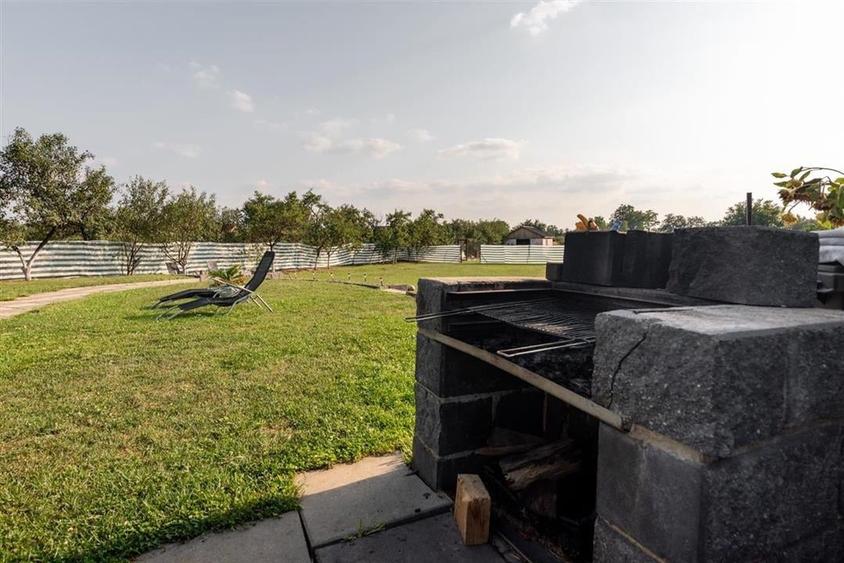 Reco Casa in Cauaceu aproape de Biharia - 17