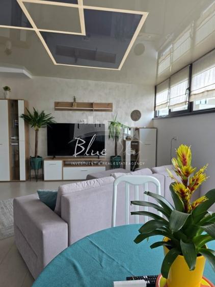 Zona Intim-apartament transformat in 3 camere - 1