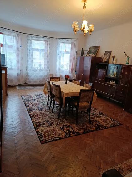 APARTAMENT 3 camere, Etaj 1, Str. Lunga, Brasov - 1