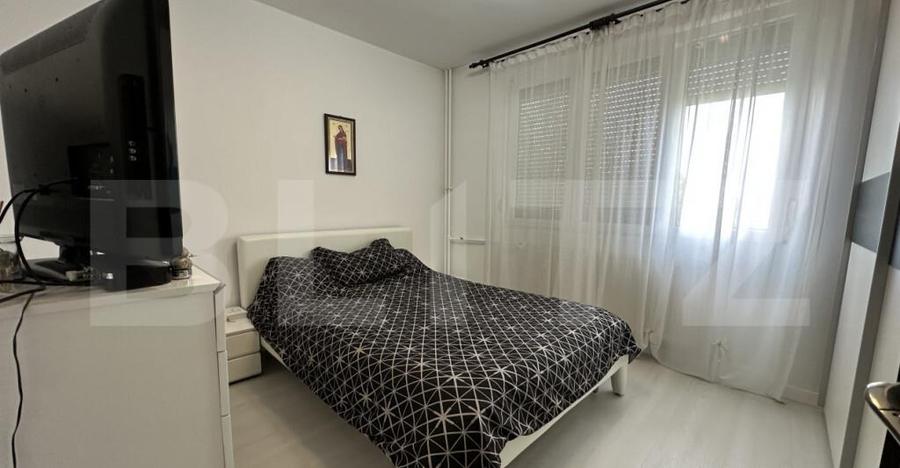 Apartament cu 2 camere, 53 mp, semidecomandat, zona Rogerius - 5