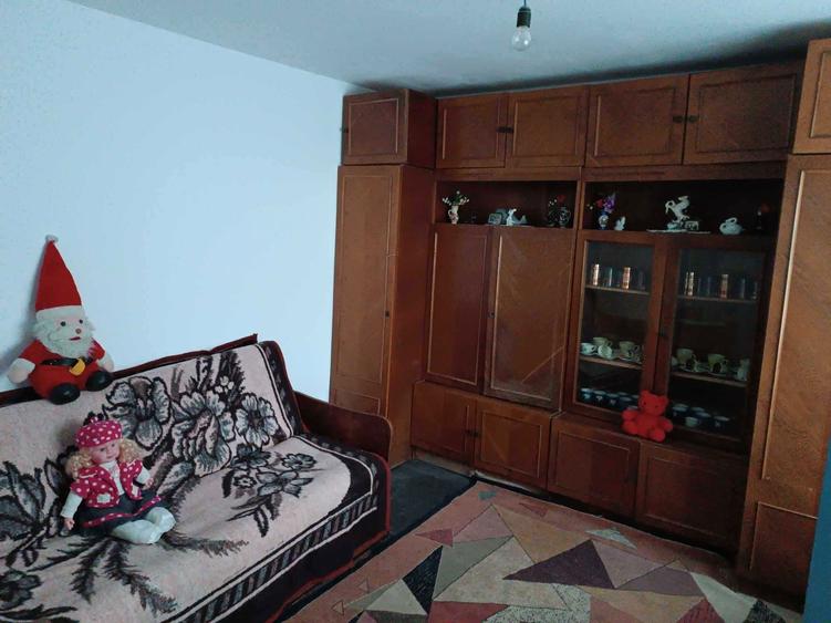 Vand Casa! Segarcea Deal! - 2