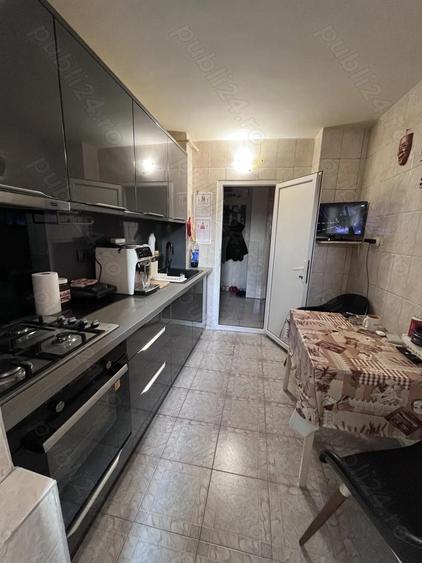 Vand apartament 2 camere decomandat - 3