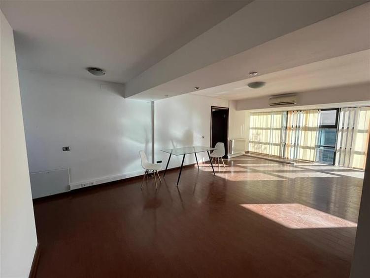 Birouri de inchiriat  de la 120 mp - mentenanta inclusa - 9