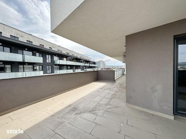 Apartament cu 3 camere, mobilat în Central